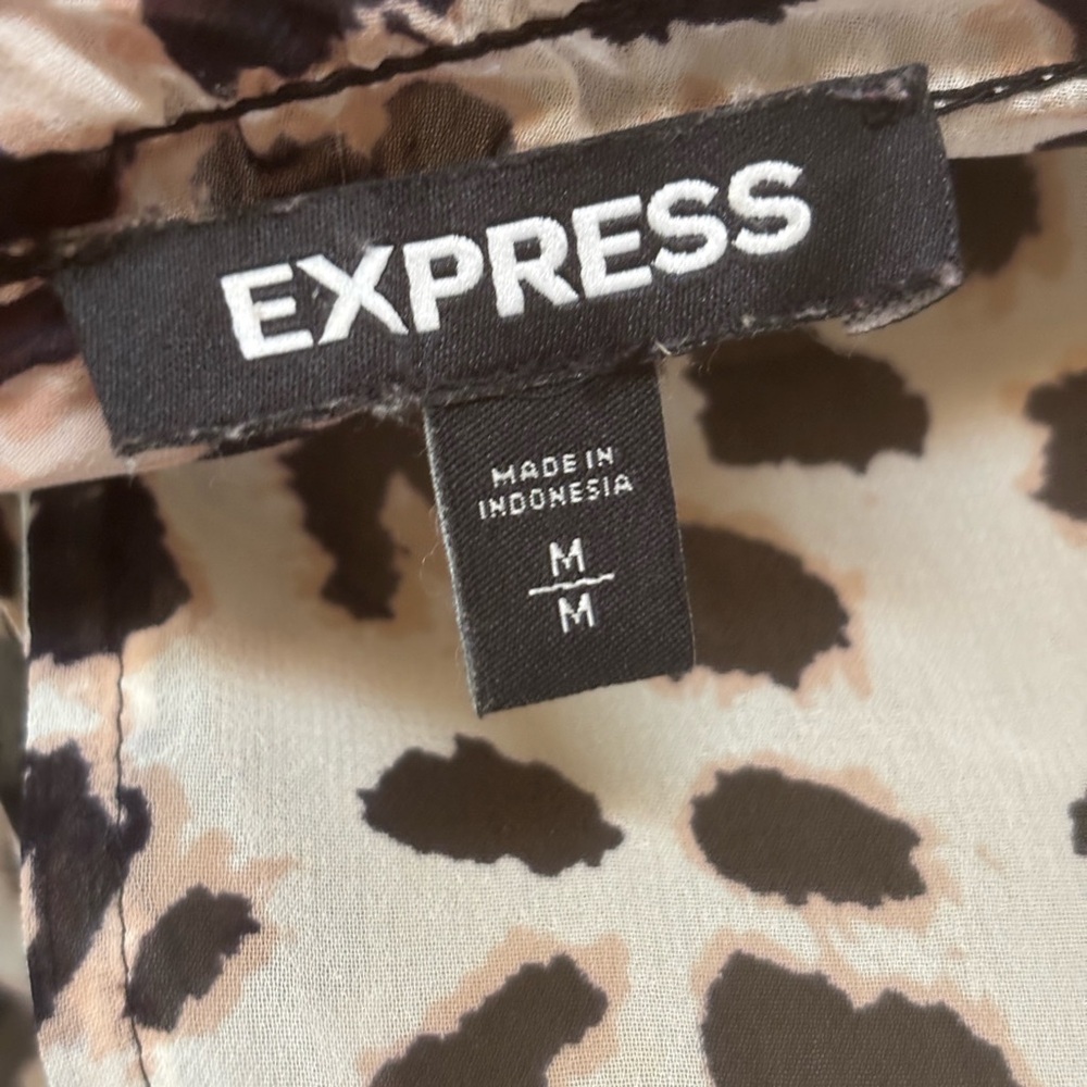 Express Leopard Print Ruffle Neck Top - Picture 6 of 6